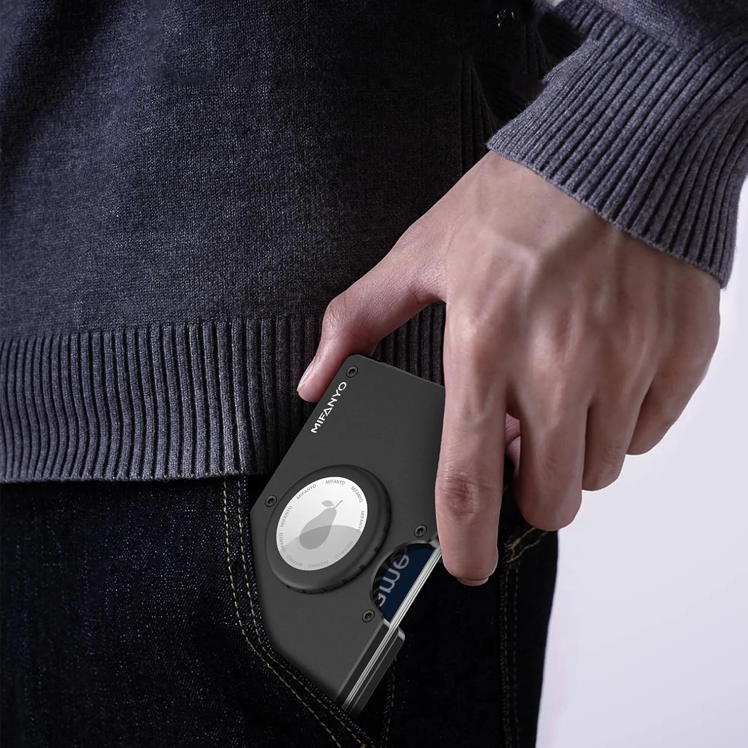 Minimalist Men AirTag Aluminum Wallet, Slim Metal Credit Card Holder with Removable Money Clip, Mens Air Tag Card case, Front Pocket RFID Blocking Wallets, Matte Black (AirTag Not Included)